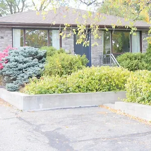  Apartment Richview Gardens Suite, 3-bdr